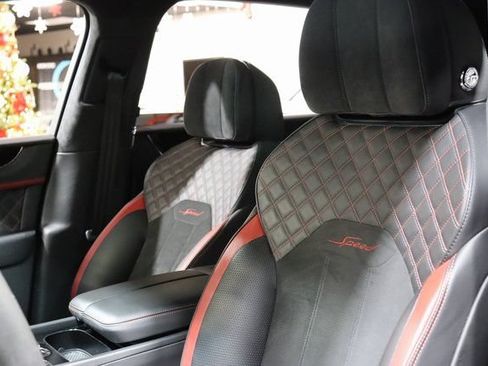 Used 2021 Bentley Bentayga Speed AWD/4WD image 34