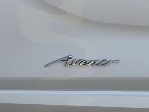 Used 2026 Buick Encore GX Avenir w/ Avenir Technology Package AWD/4WD image 31