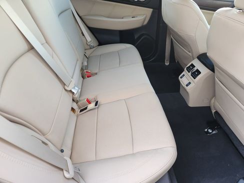 Used 2019 Subaru Outback 2.5i Limited image 31