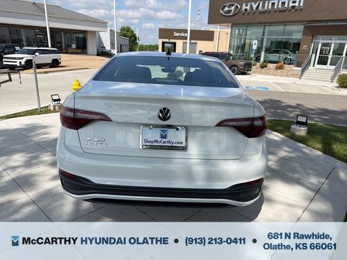 Used 2023 Volkswagen Jetta Sport FWD image 16