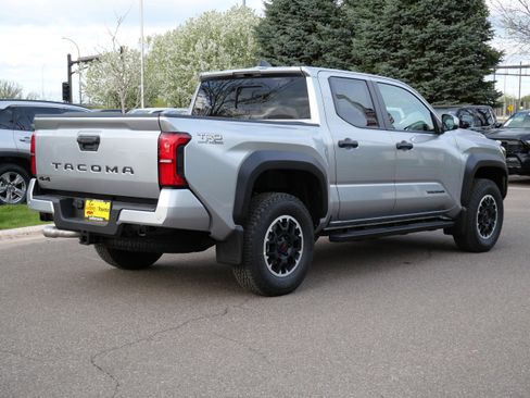 New 2026 Toyota Tacoma TRD Off-Road AWD/4WD image 2