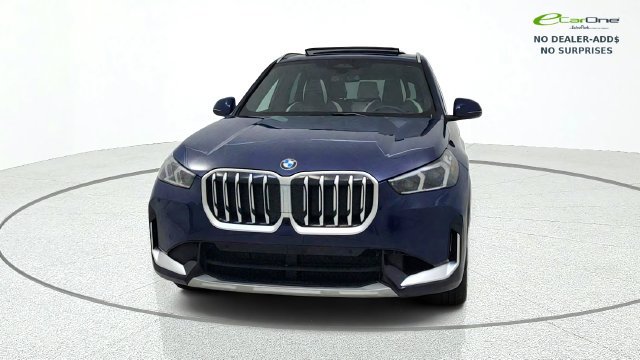Used 2026 BMW X1 xDrive28i AWD/4WD image 3