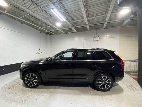 Used 2019 Volvo XC90 T6 Momentum w/ Advanced Package image 3