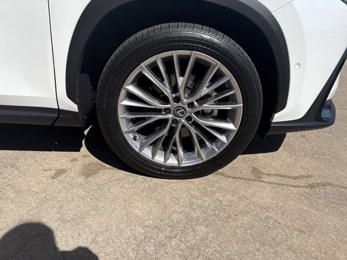 Used 2025 Lexus NX 350 AWD w/ Accessory Package (2T) image 12