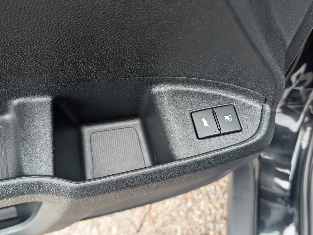 Used 2019 Honda Pilot Touring image 11