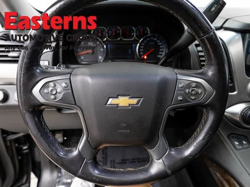 Used 2019 Chevrolet Suburban LT AWD/4WD image 10