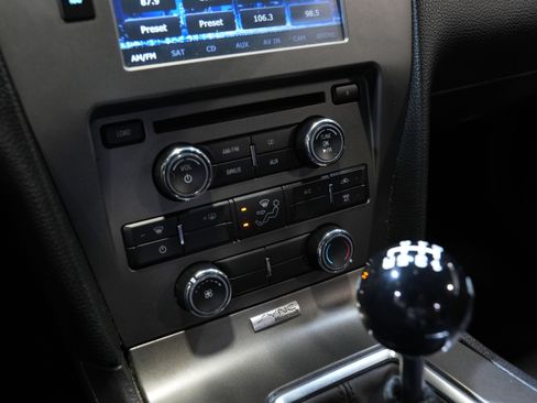 Used 2013 Ford Mustang Shelby GT500 image 39