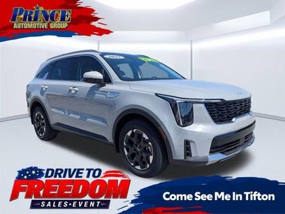 Used 2025 Kia Sorento S w/ Panoramic Sunroof Package