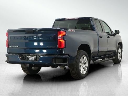 Used 2020 Chevrolet Silverado 1500 Custom w/ Trailering Package image 5