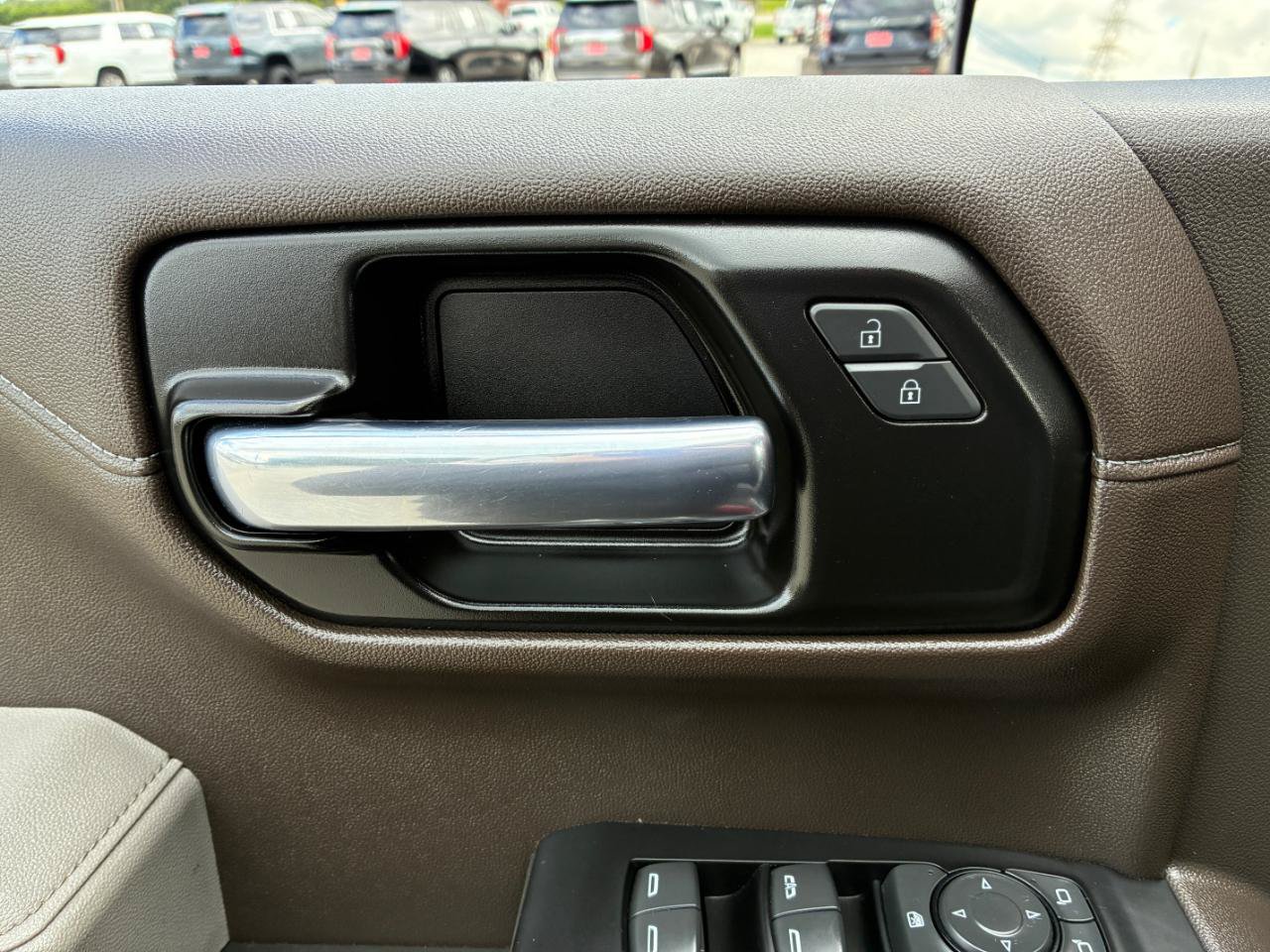 Used 2022 Chevrolet Silverado 1500 RST w/ All Star Edition Plus AWD/4WD image 9