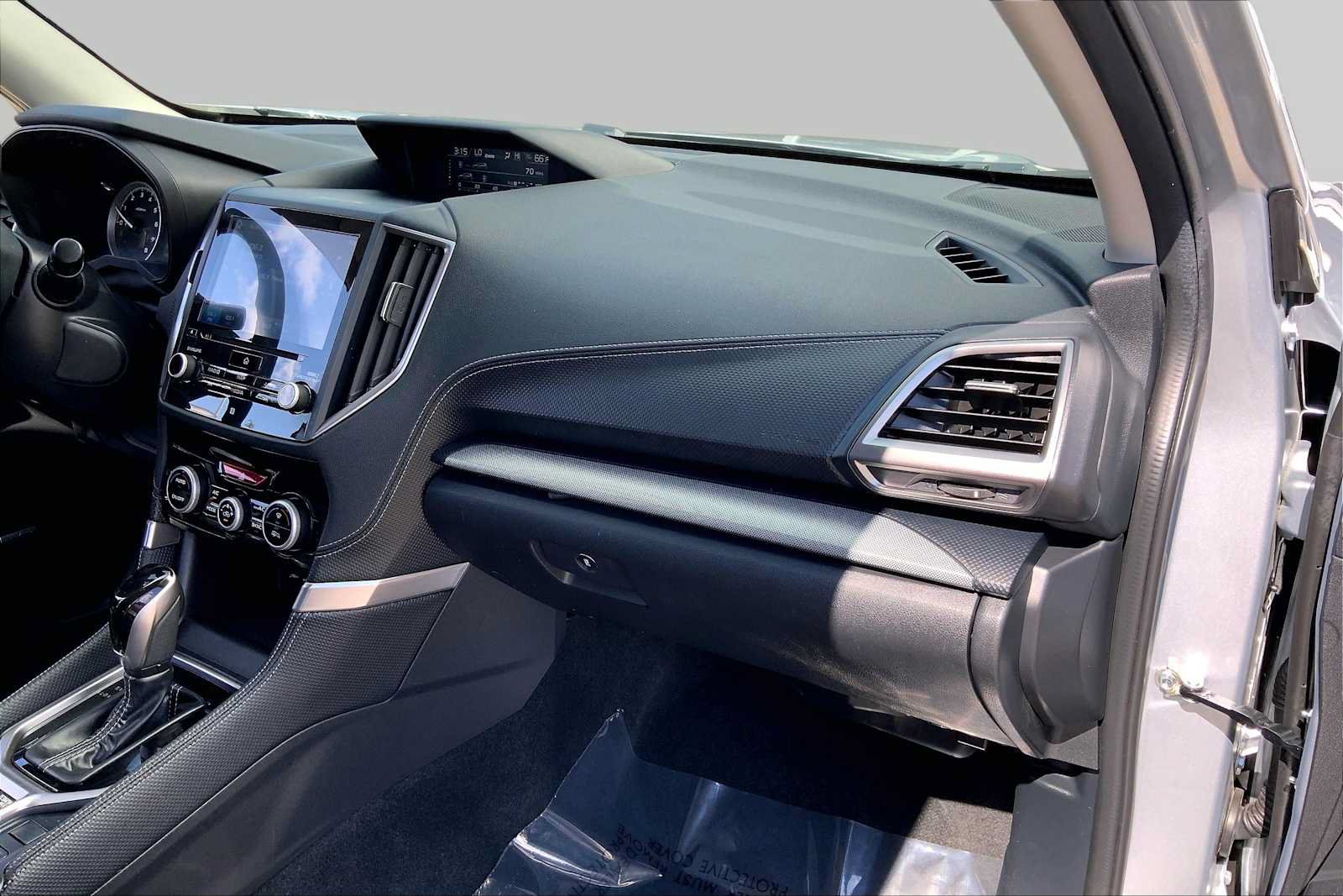 Used 2020 Subaru Forester Limited AWD/4WD image 19