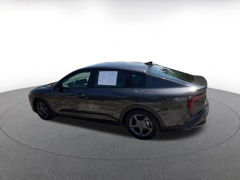 Used 2025 Kia K4 LXS FWD image 10
