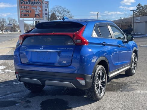 Used 2019 Mitsubishi Eclipse Cross SE image 3