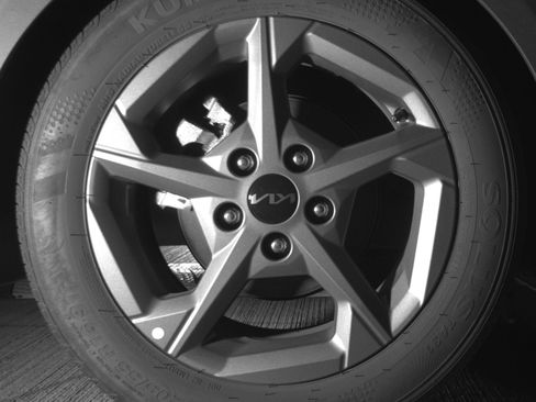 Used 2025 Kia K4 FWD image 15