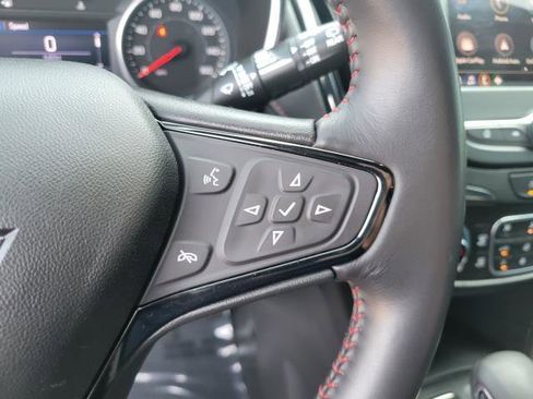 Certified 2022 Chevrolet Equinox RS w/ LPO, Floor Liner Package image 24