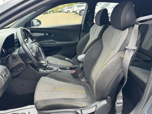 Used 2019 Hyundai Veloster Turbo R-Spec FWD image 11