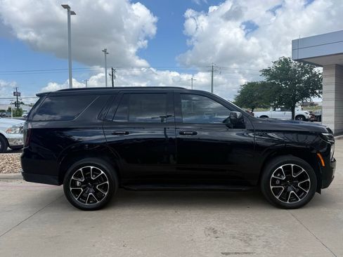 Used 2025 Chevrolet Tahoe RST w/ Comfort Package image 7