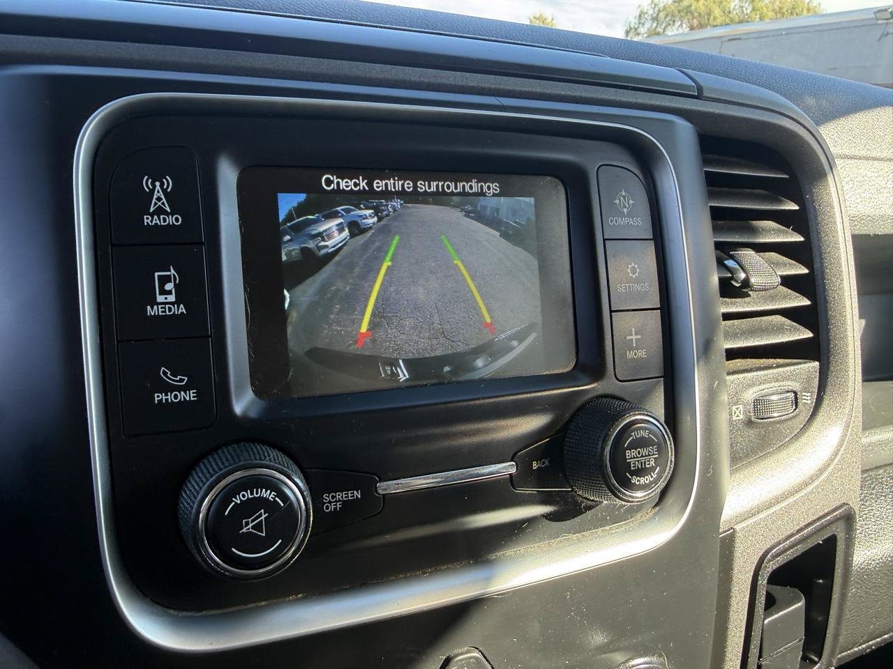 Used 2018 RAM 2500 Tradesman w/ Chrome Appearance Group AWD/4WD image 29