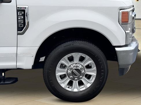 Used 2020 Ford F250 XL w/ STX Appearance Package image 40