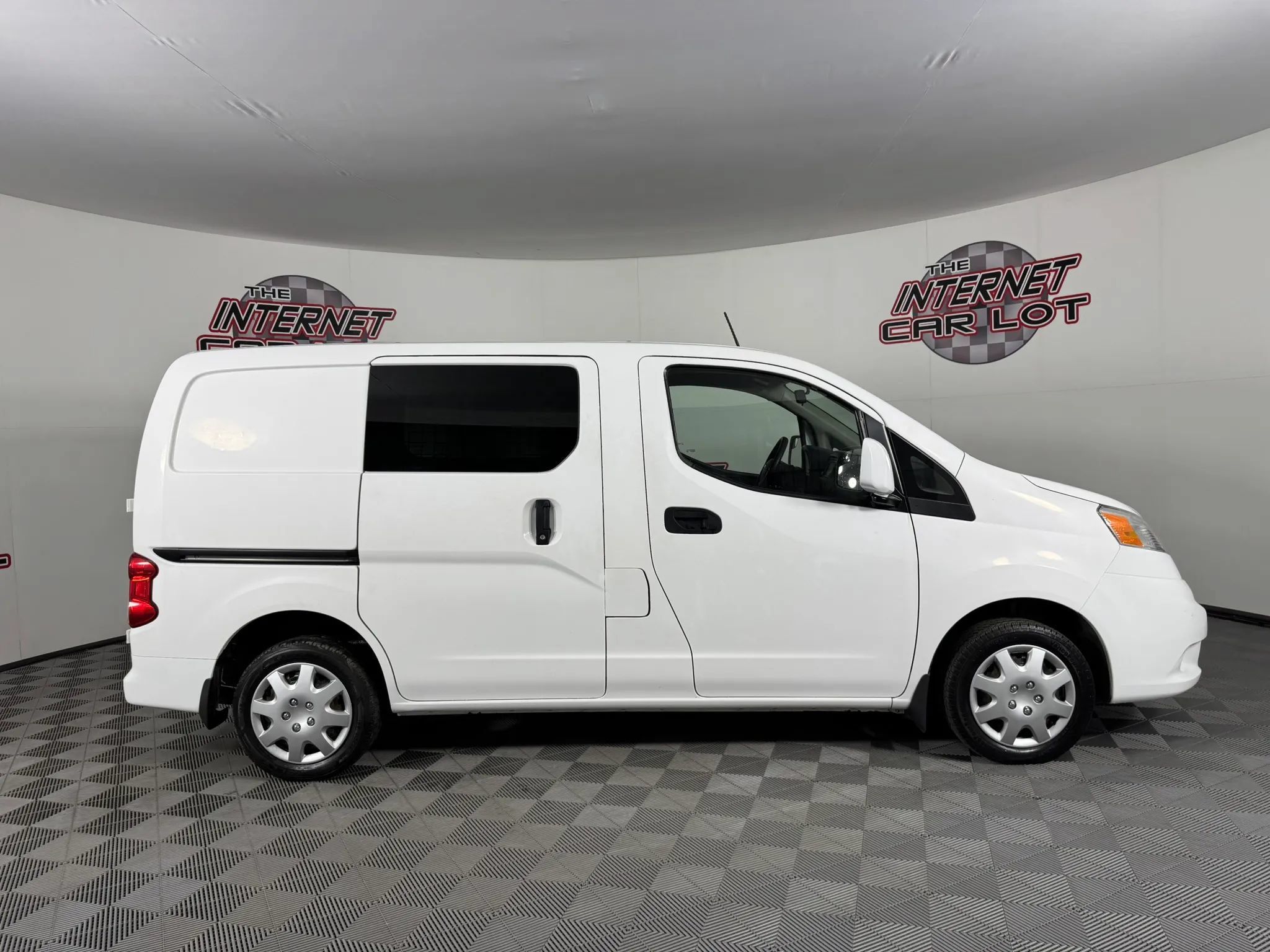 Used 2018 Nissan NV200 SV w/ Navigation Package FWD image 8