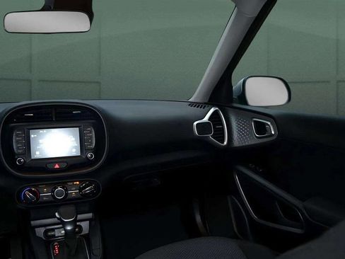 Used 2021 Kia Soul X-Line image 26