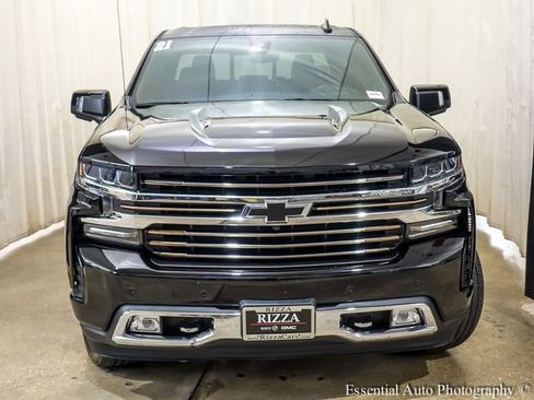 Used 2021 Chevrolet Silverado 1500 High Country w/ Technology Package AWD/4WD image 6