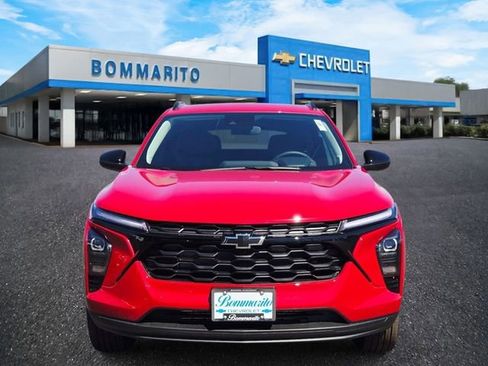New 2026 Chevrolet Trax LT w/ Driver Confidence Package FWD image 5