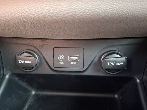 Used 2019 Hyundai Tucson SE FWD image 32