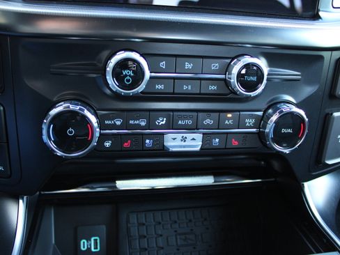 Used 2024 Ford F150 Raptor image 21