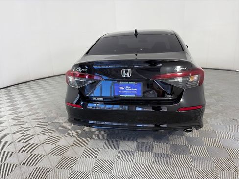 Used 2025 Honda Civic Sport image 6