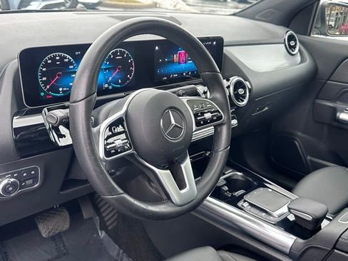 Used 2021 Mercedes-Benz GLA 250 4MATIC image 16