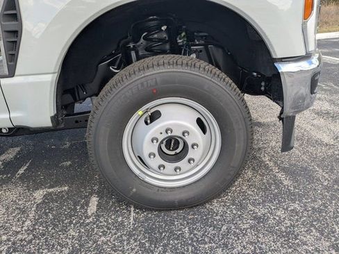 New 2026 Ford F350 XLT AWD/4WD image 12