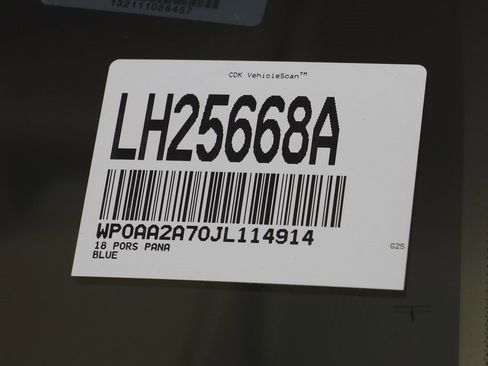 Used 2018 Porsche Panamera 4 image 27