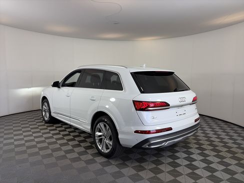 Certified 2023 Audi Q7 3.0T Premium Plus AWD/4WD image 8