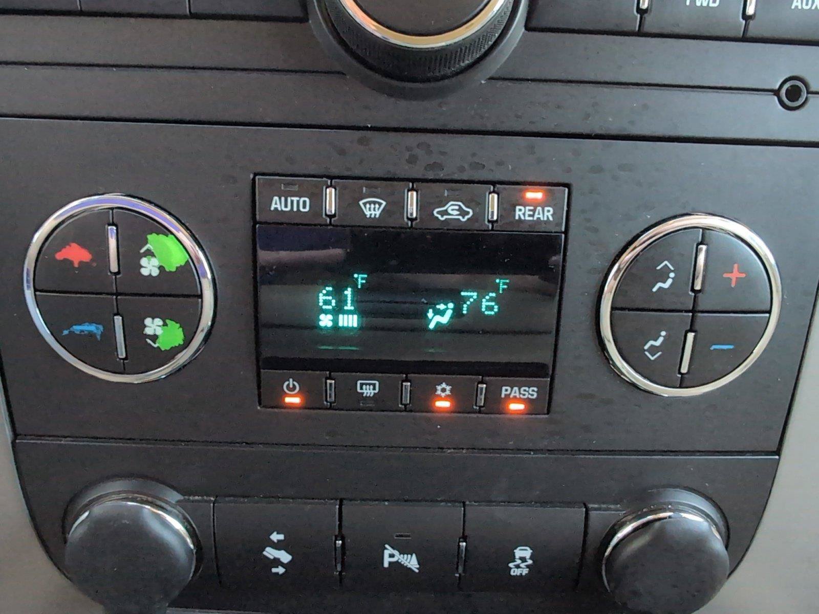 Used 2013 GMC Yukon XL SLT AWD/4WD image 23