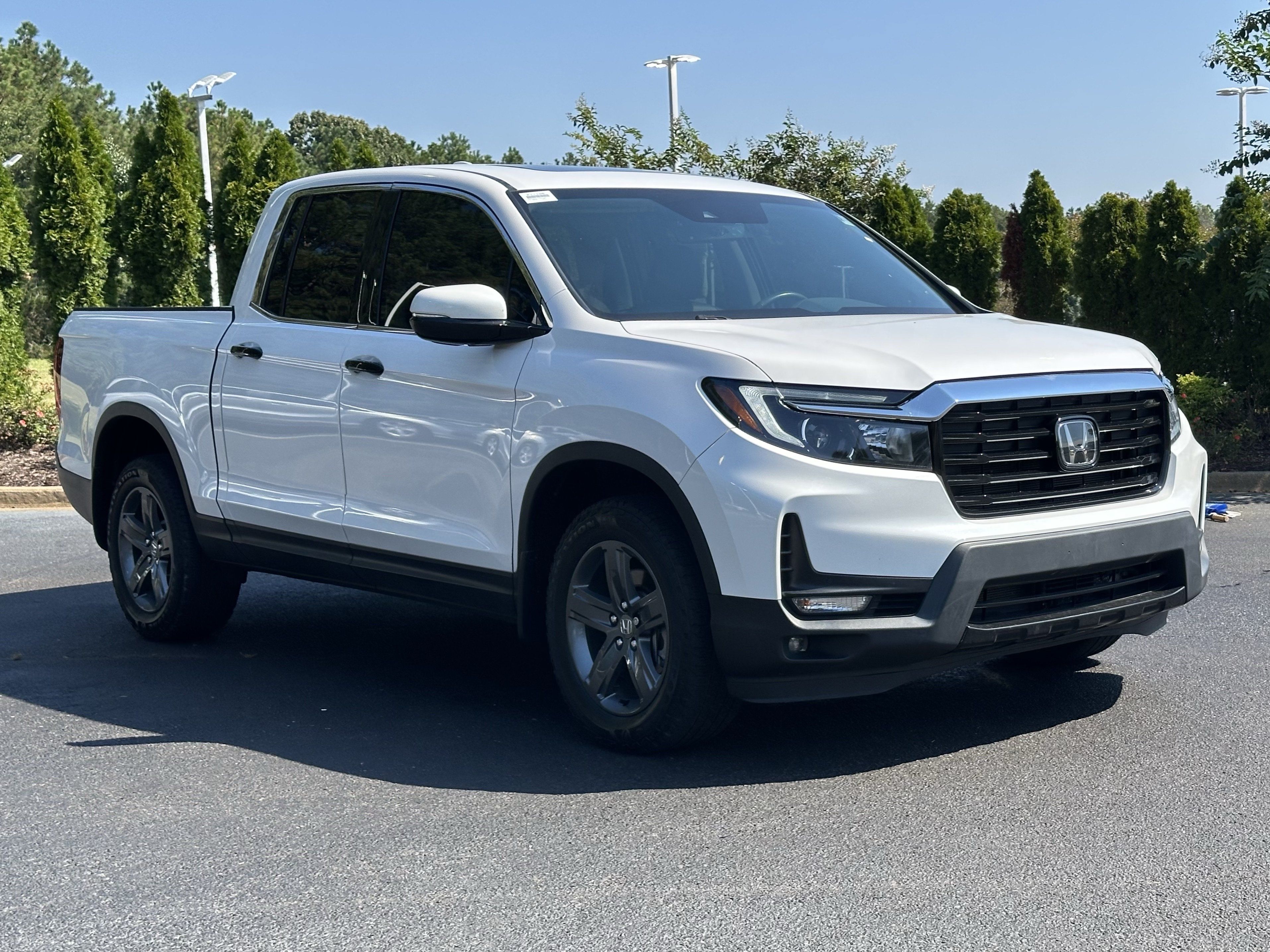 Used 2023 Honda Ridgeline RTL-E image 2