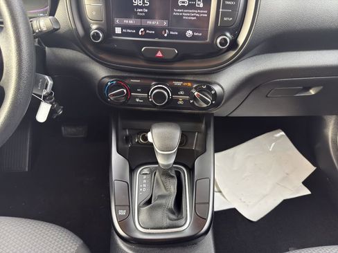 Used 2023 Kia Soul LX w/ Option Group 015 image 16