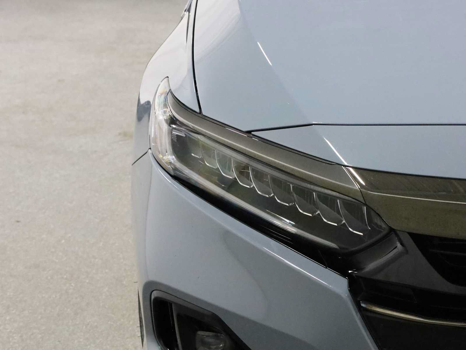 Used 2022 Honda Accord Sport image 15