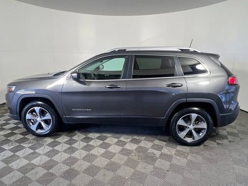 Certified 2019 Jeep Cherokee Limited w/ Luxury Group AWD/4WD image 3