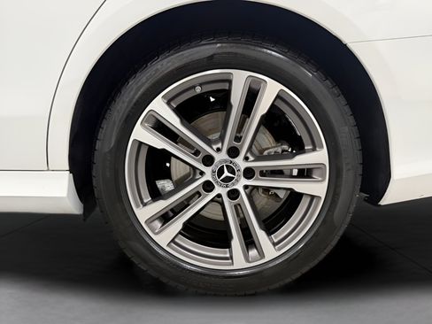 Used 2021 Mercedes-Benz E 350 4MATIC Sedan image 30