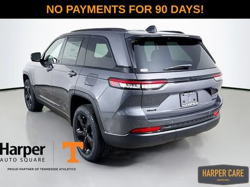 New 2025 Jeep Grand Cherokee Limited w/ Black Appearance Package AWD/4WD image 9