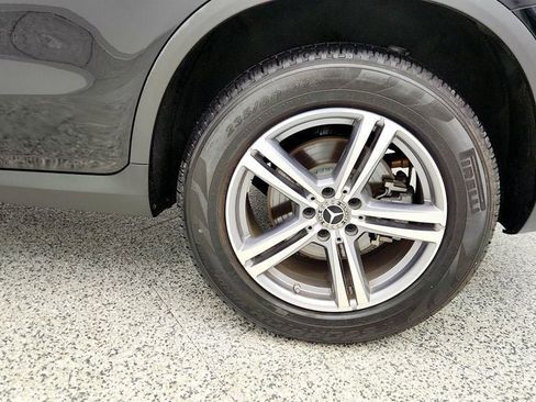 Used 2022 Mercedes-Benz GLC 300 GLC 300 SUV with 12.3'' Digita image 9