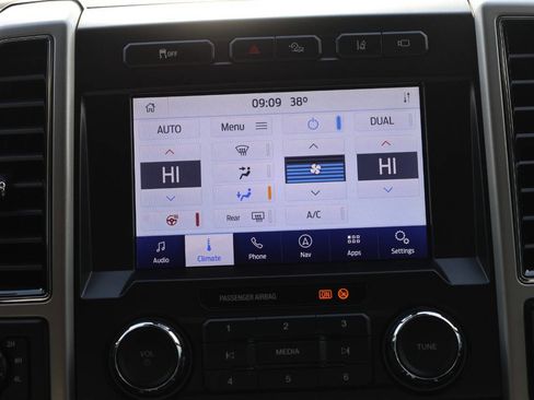 Used 2020 Ford F350 Lariat image 20