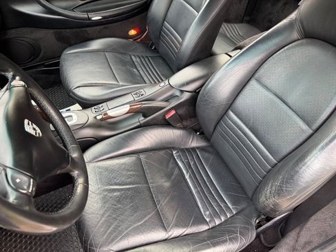 Used 2000 Porsche 911 Carrera RWD image 18