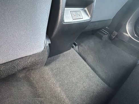 Used 2025 Toyota Corolla SE FWD image 26
