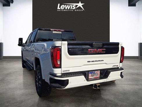 Used 2022 GMC Sierra 2500 AT4 w/ AT4 Preferred Package image 3