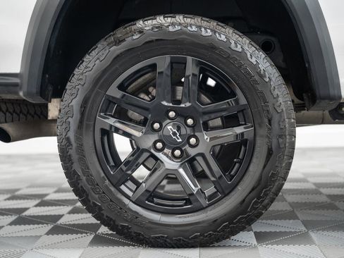 Used 2023 Chevrolet Colorado Trail Boss w/ LPO, Dark Essentials Package AWD/4WD image 18