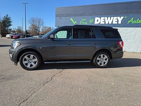 Used 2019 Ford Expedition XLT w/ Equipment Group 202A image 2