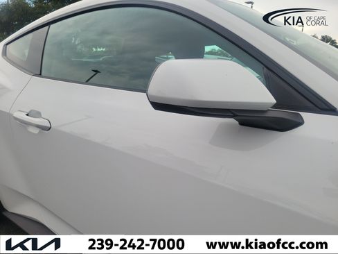 Used 2025 Ford Mustang GT RWD image 8