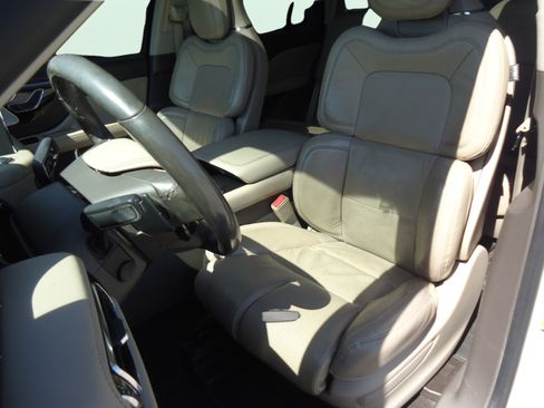 Used 2020 Lincoln Aviator Reserve w/ Equipment Group 202A AWD/4WD image 25